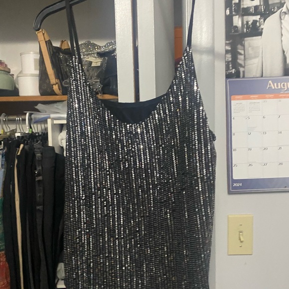 Tops - Tank top